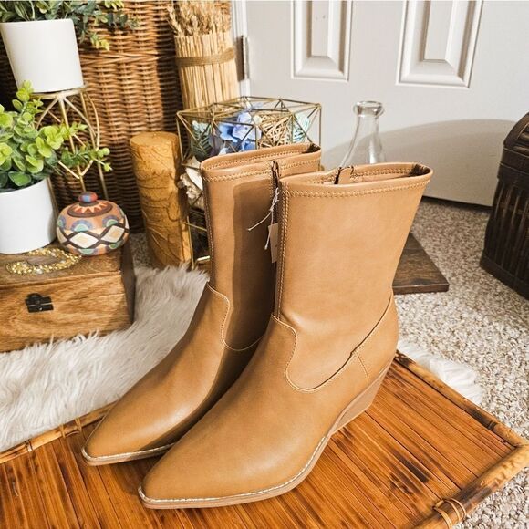 Universal Thread Aubree Ankle Boots With Memory Form Insole. - Picture 3 of 13